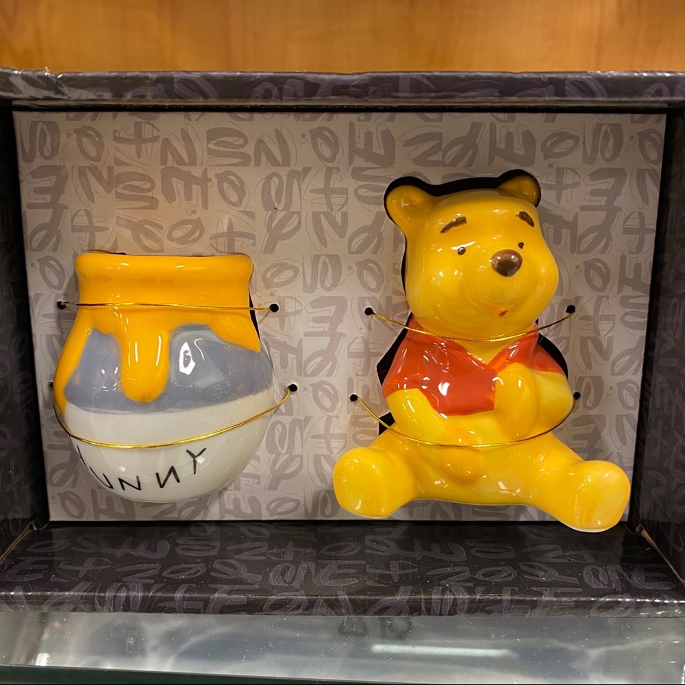 Salt and pepper shakers